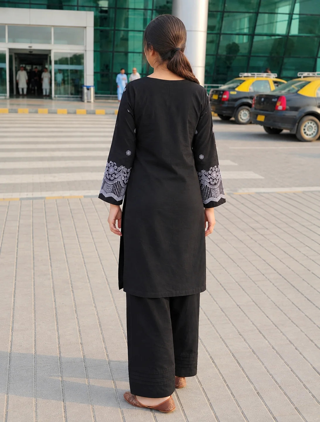 Black Embroidered 2-Piece Suit