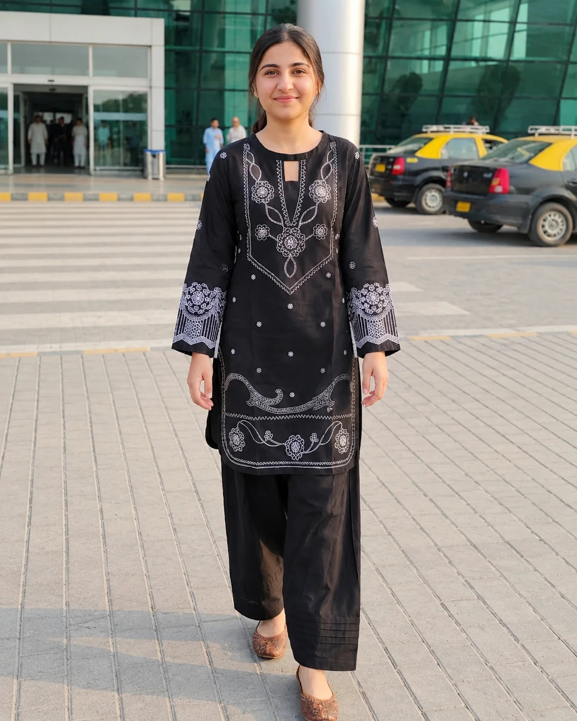 Black Embroidered 2-Piece Suit