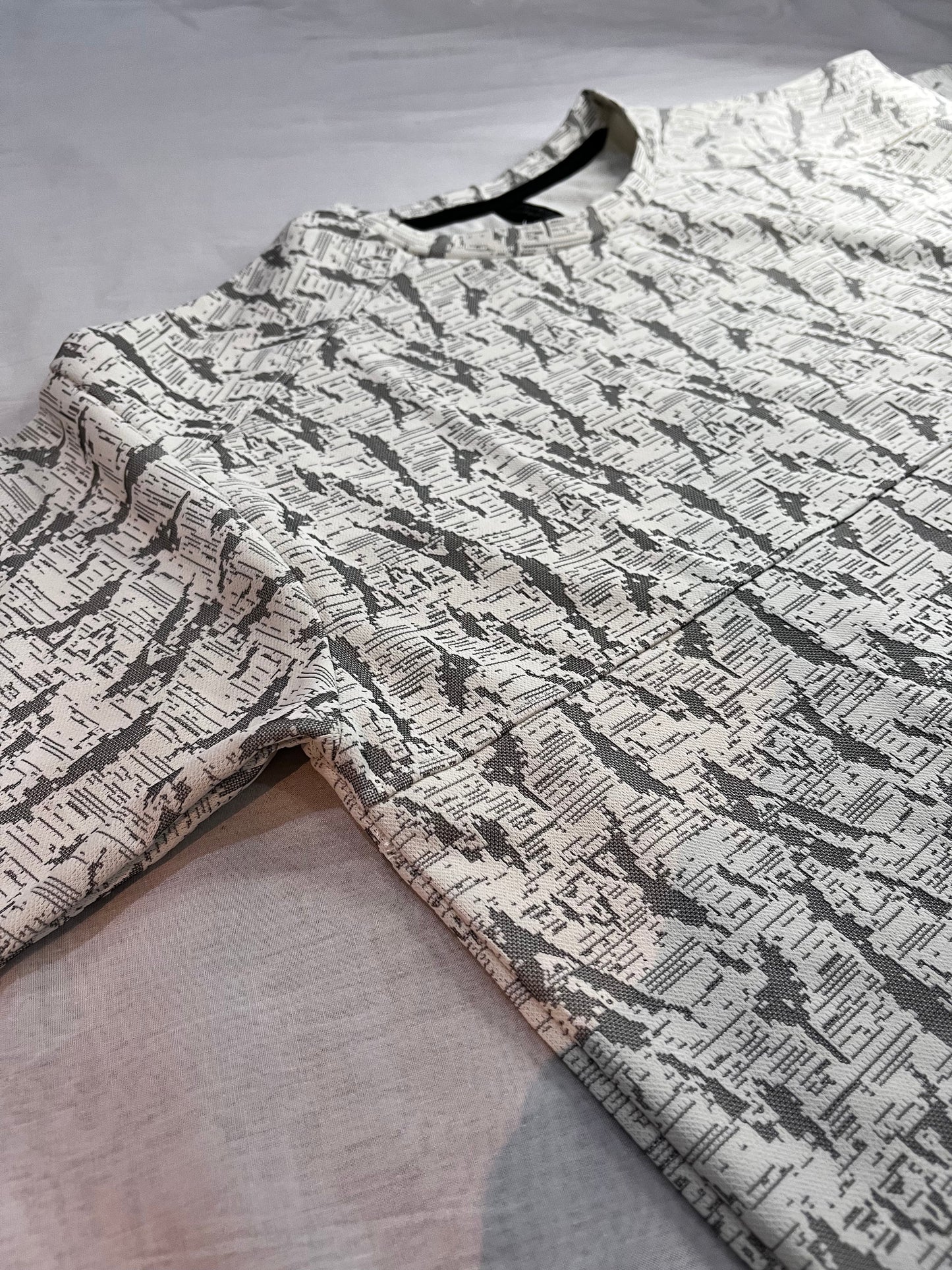 Premium Self-Printed Air Mesh Cotton Polyester T-Shirt | Lightweight & Breathable – SpikezClothing