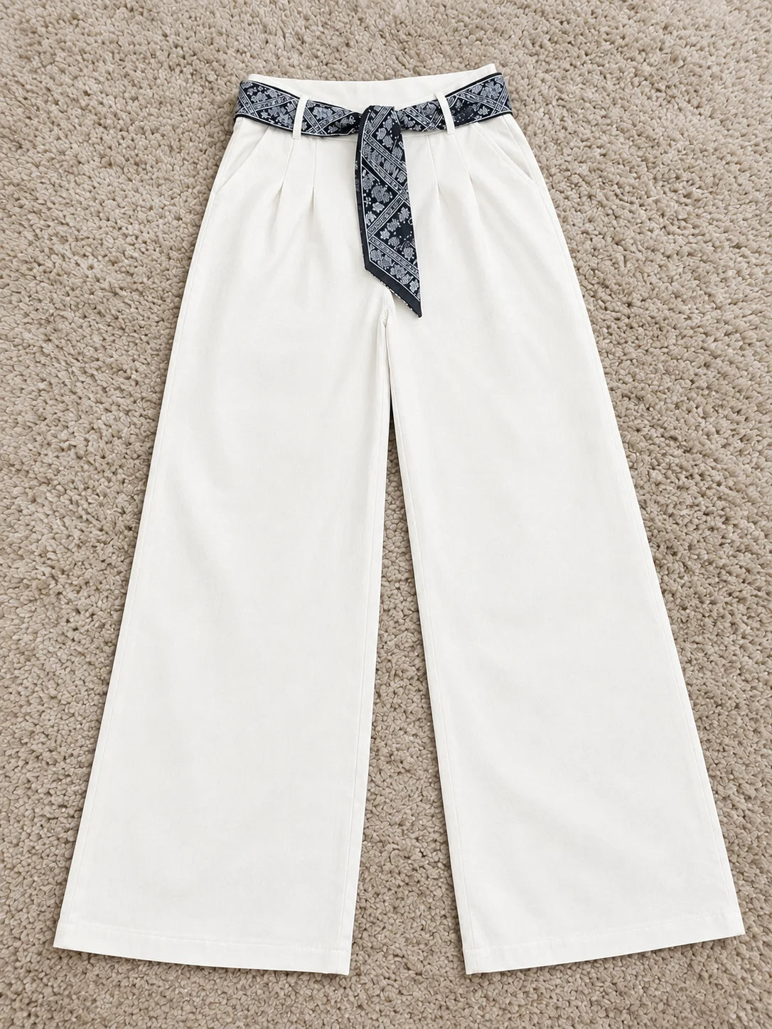 White Korean Trouser